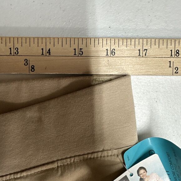 Lee Capri Pants 12 Tan Chino Khaki Cago Comfort Waist Casual Cotton Stretch NEW - Picture 7 of 8